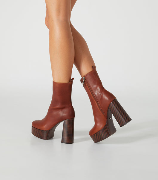 Tony Bianco Tyra Cognac 12cm Platform Boots Brown | XMYGW48356